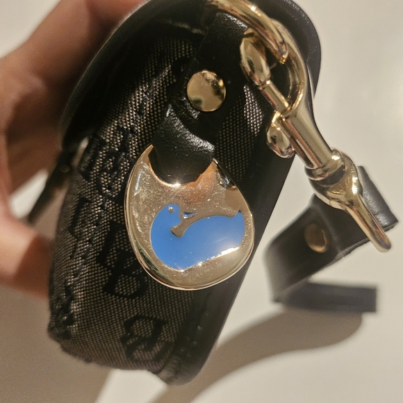 Dooney & Bourke black mini wristlet With Blue Duck Hangtag - Picture 5 of 7